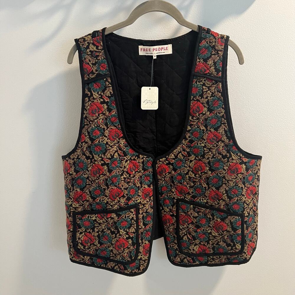 NWT Free People Kenzie Quilted Floral Vest Size XL